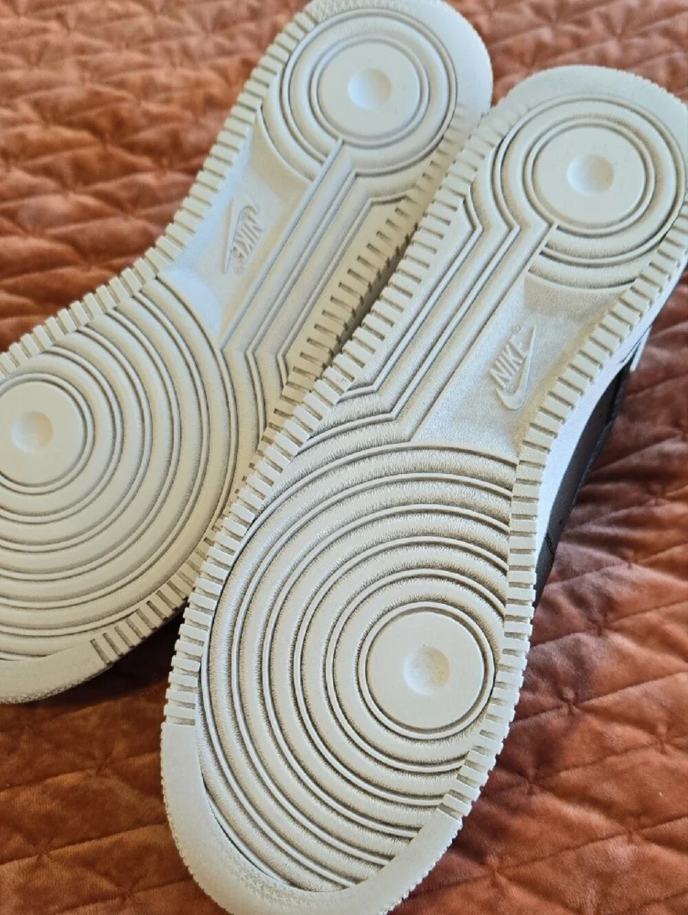 Nike Air Force 1 Low '07 LV8 